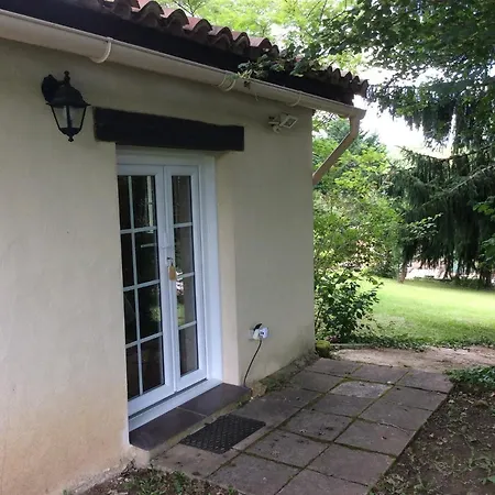 Les Rocailles De La Reine Bed & Breakfast