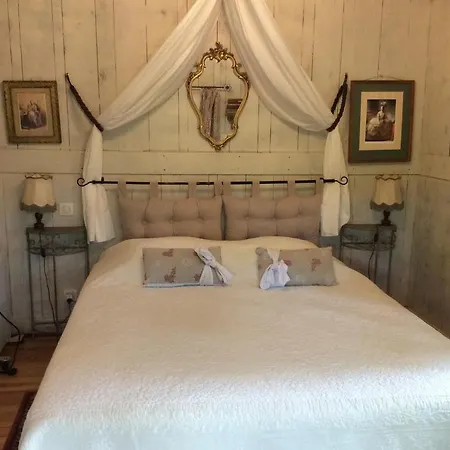 Les Rocailles De La Reine Bed & Breakfast Lamonzie-Montastruc